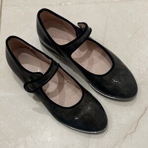 Beberlis Black Mary Jane dress shoes 33 Made in Spain
